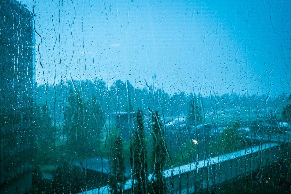 拒绝潮湿 阴雨天你需要这样的门窗